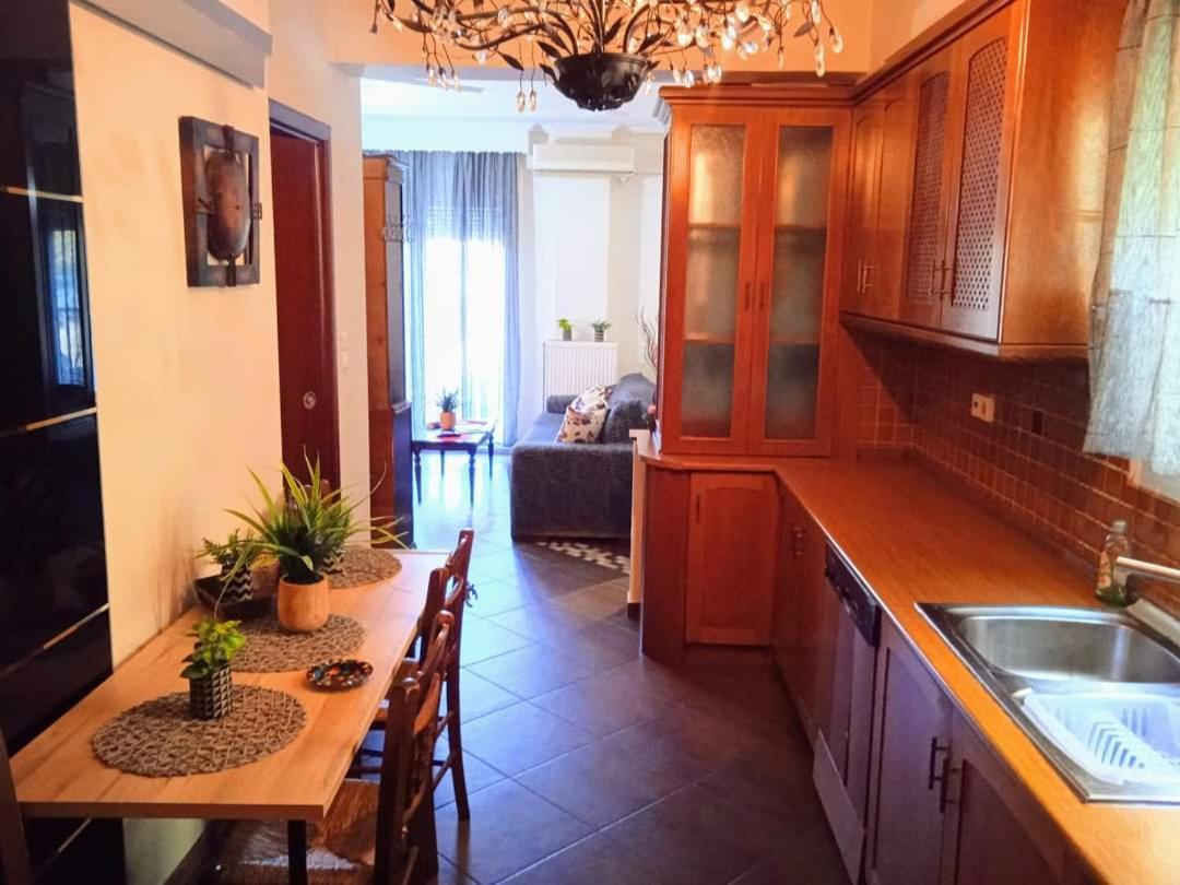 Blue Moon Accommodation Неа Миханиона Екстериор снимка